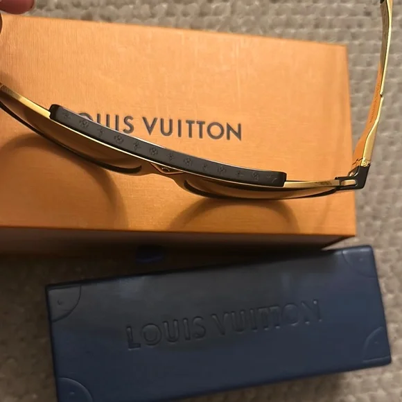 Men’s Louis Vuitton Sunglasses